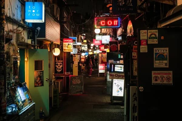 Golden Gai evening in Tokyo