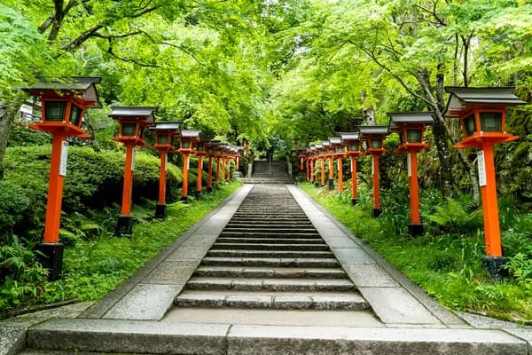 京都の鞍馬から貴船ハイキング