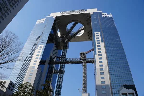 大阪の梅田スカイビル空中庭園展望台